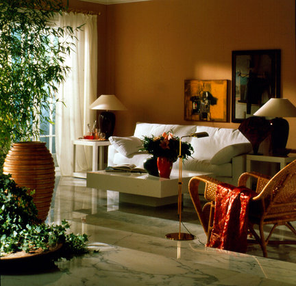 Podłoga z kamienia naturalnego idealnie sprawdza się na ogrzewaniu podłogowym